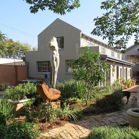 Ferienwohnung The Sculpture Yard 1 Pretoria-Noord Exterior foto
